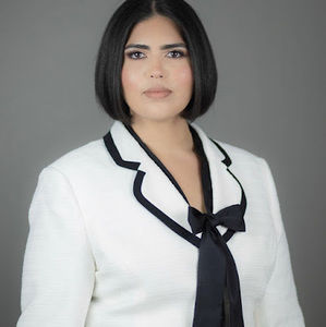 Meet your Posher, Mia